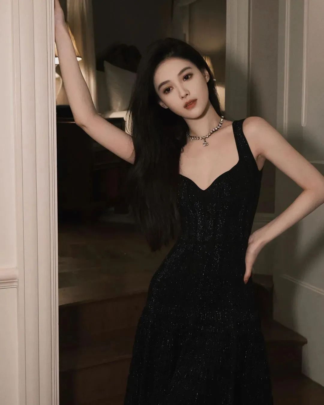 国产网红Nicky，让人心动的御姐范女神