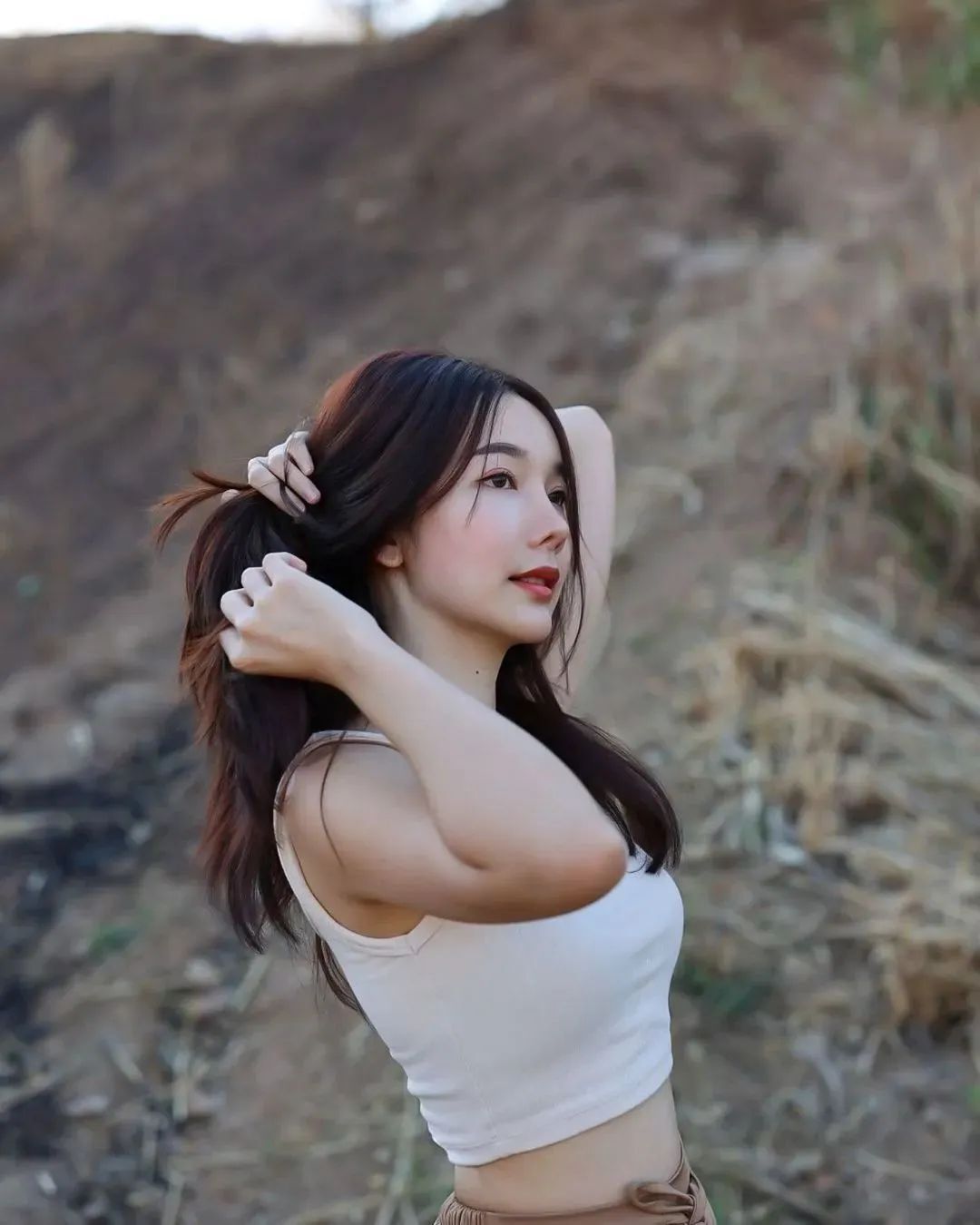 泰国女神nick，笑容甜美迷人的气质女神