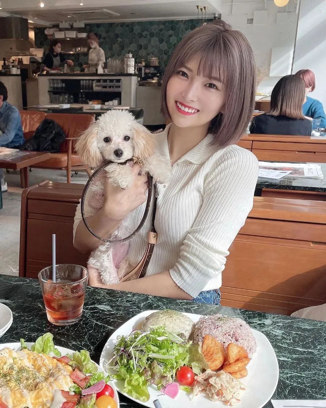 日本网红女神Kiki，25岁至今单身未婚的她，美得让人窒息