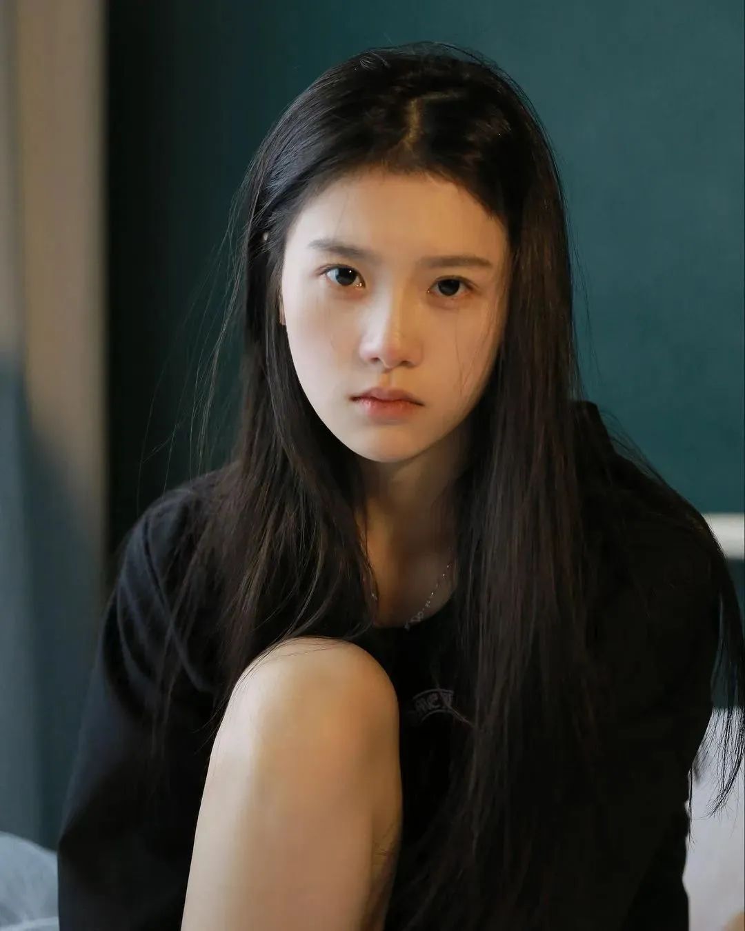 国产网红萧萧，甜美可人的颜值女神