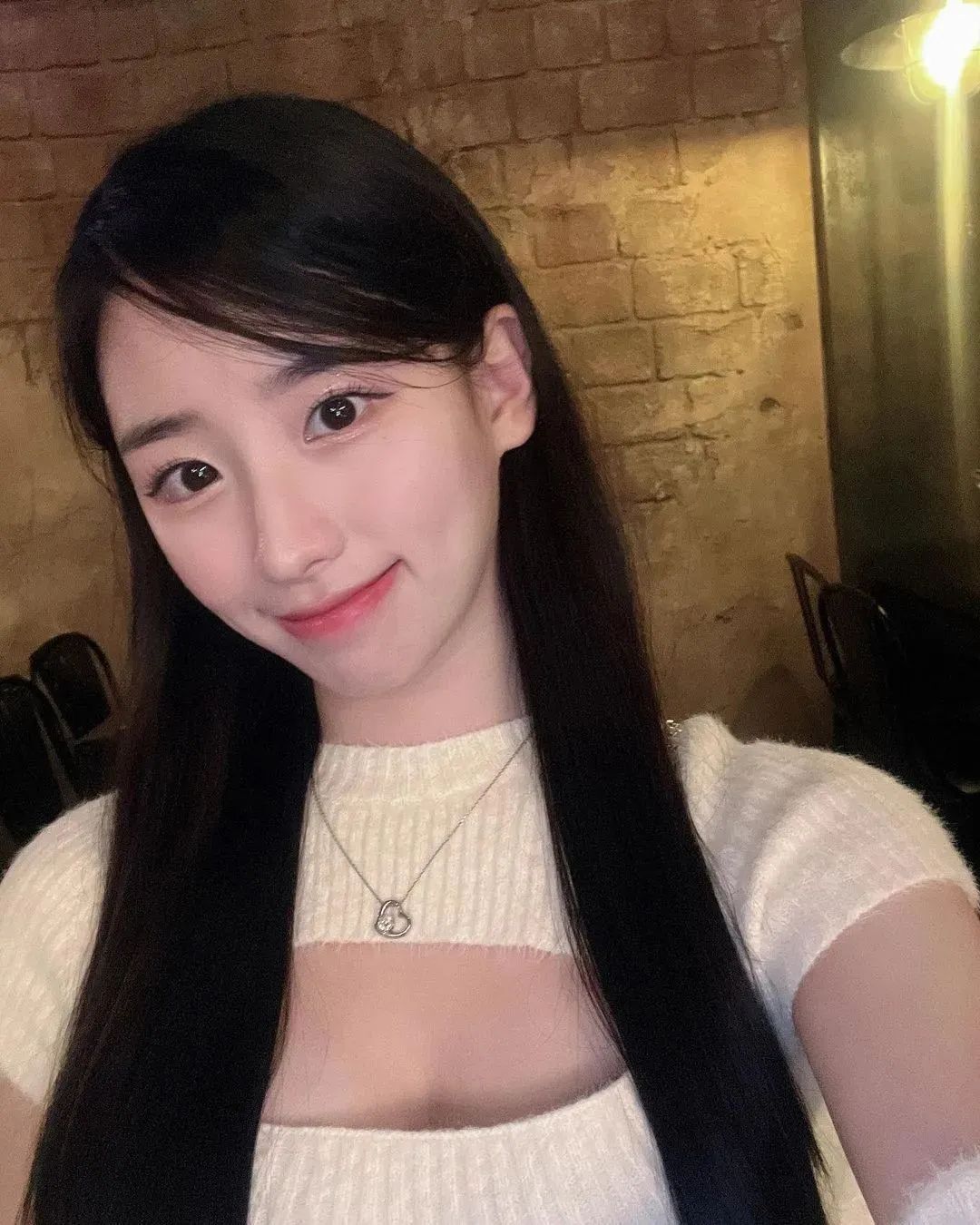 韩国网红yuls2，甜美淡雅的美妆博主