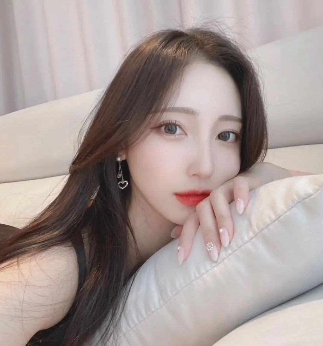 韩国网红hyun_dy,甜美指数超标的颜值女神