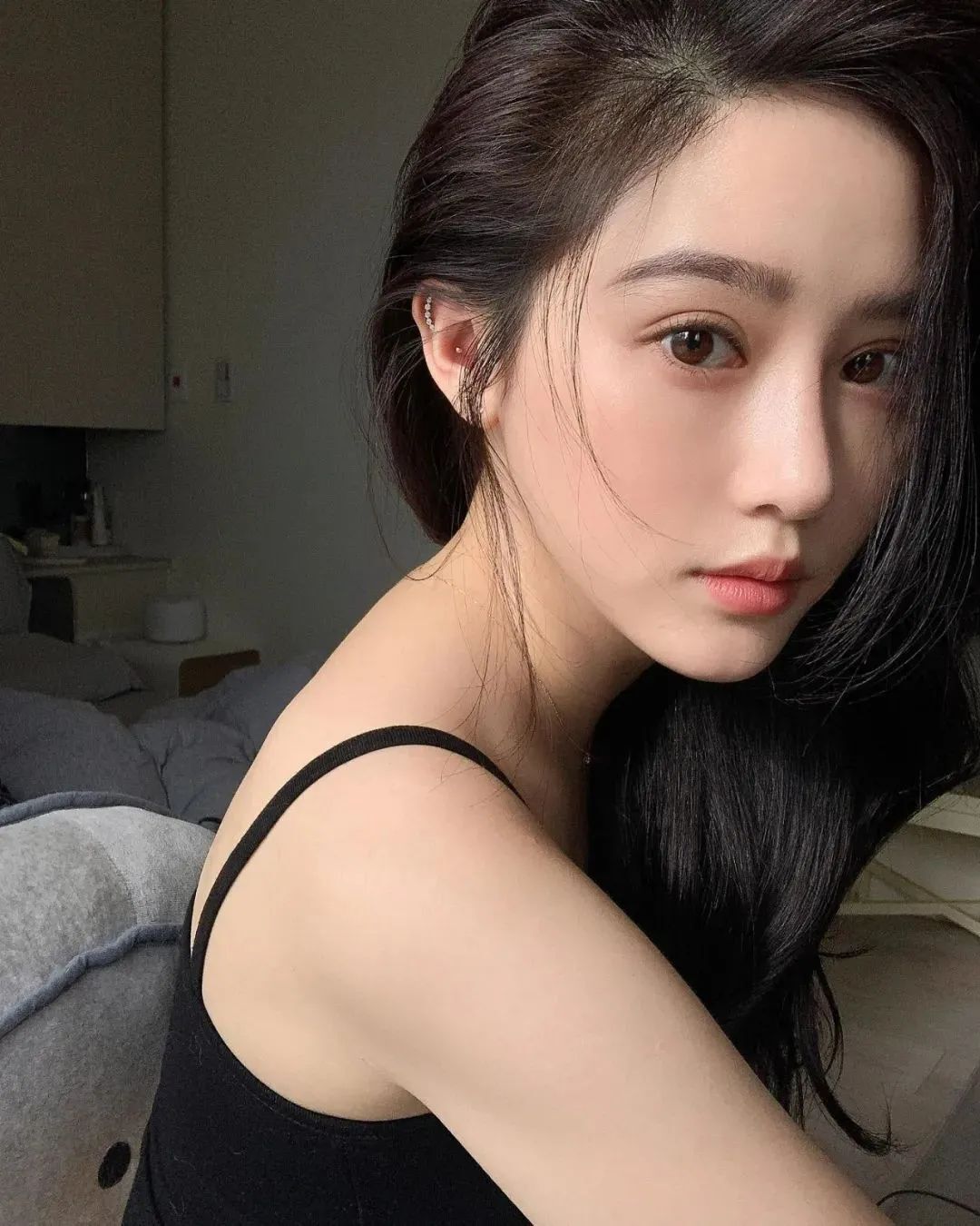台湾初代网红陈玟予，甜美可人的气质女神