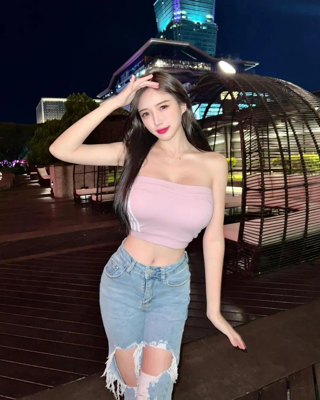 台湾网红蓝星蕾，辣度指数爆表的DJ女神