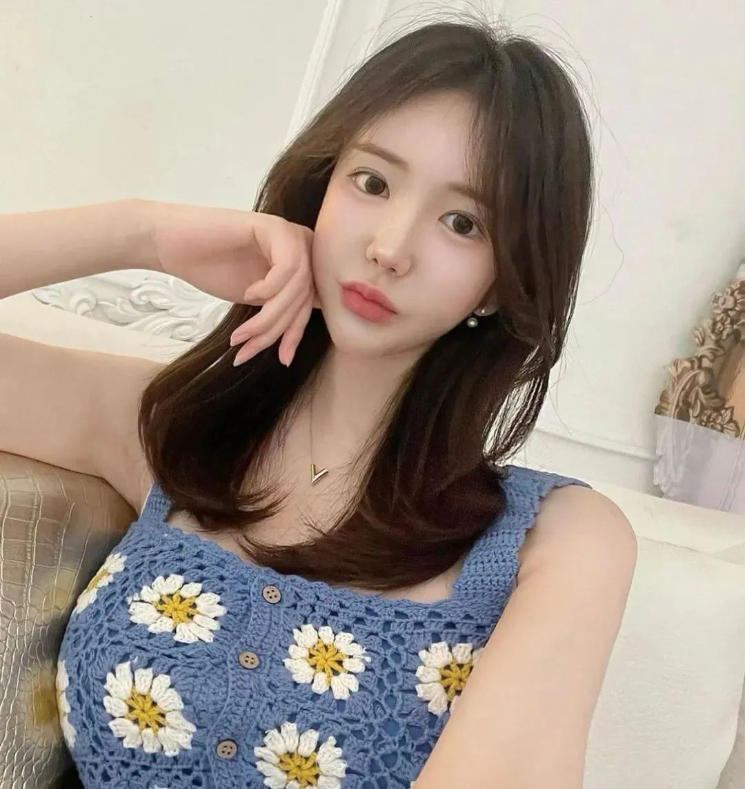 韩国网红模特bellea，甜美又性感的气质女神