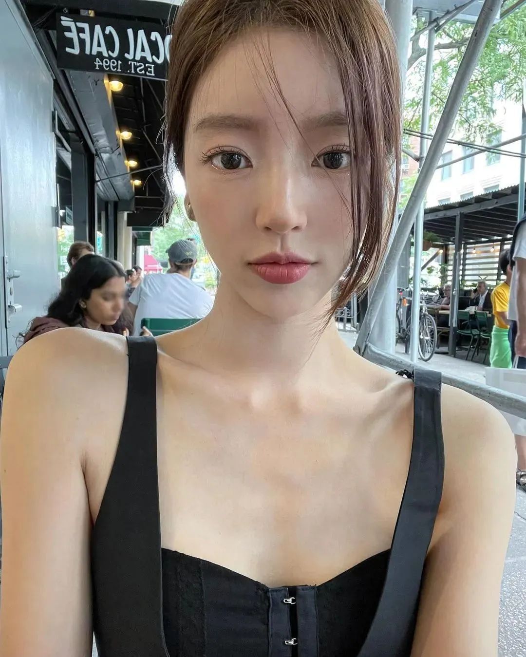 韩国网红洪智允，集颜值和才华于一身的气质女神