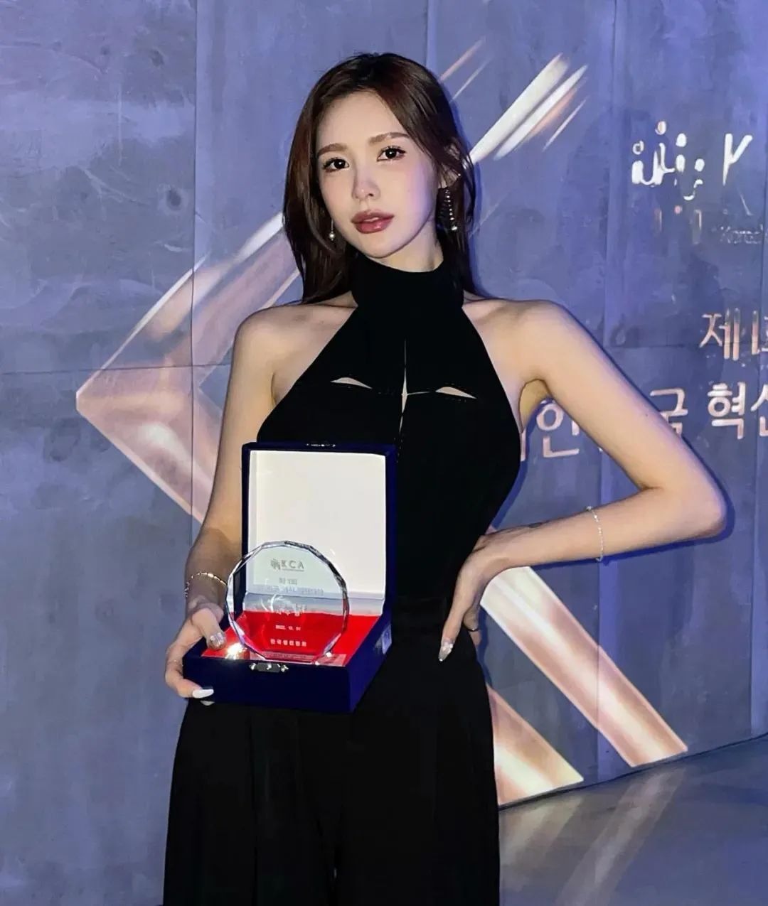 韩国网红joox02x，堪称完美比例身材的2019年韩国选美小姐冠军得主