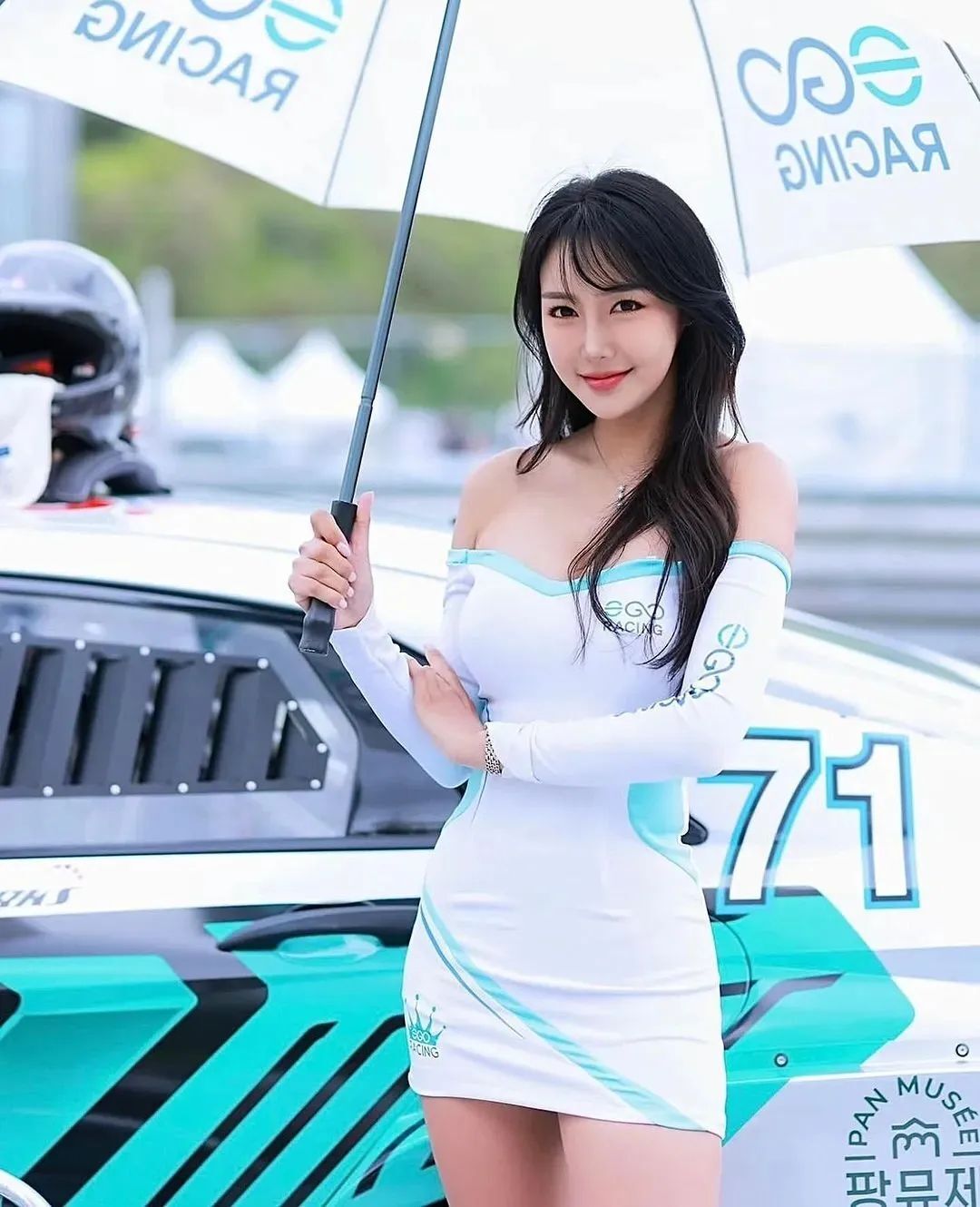 韩国网红 | inrong