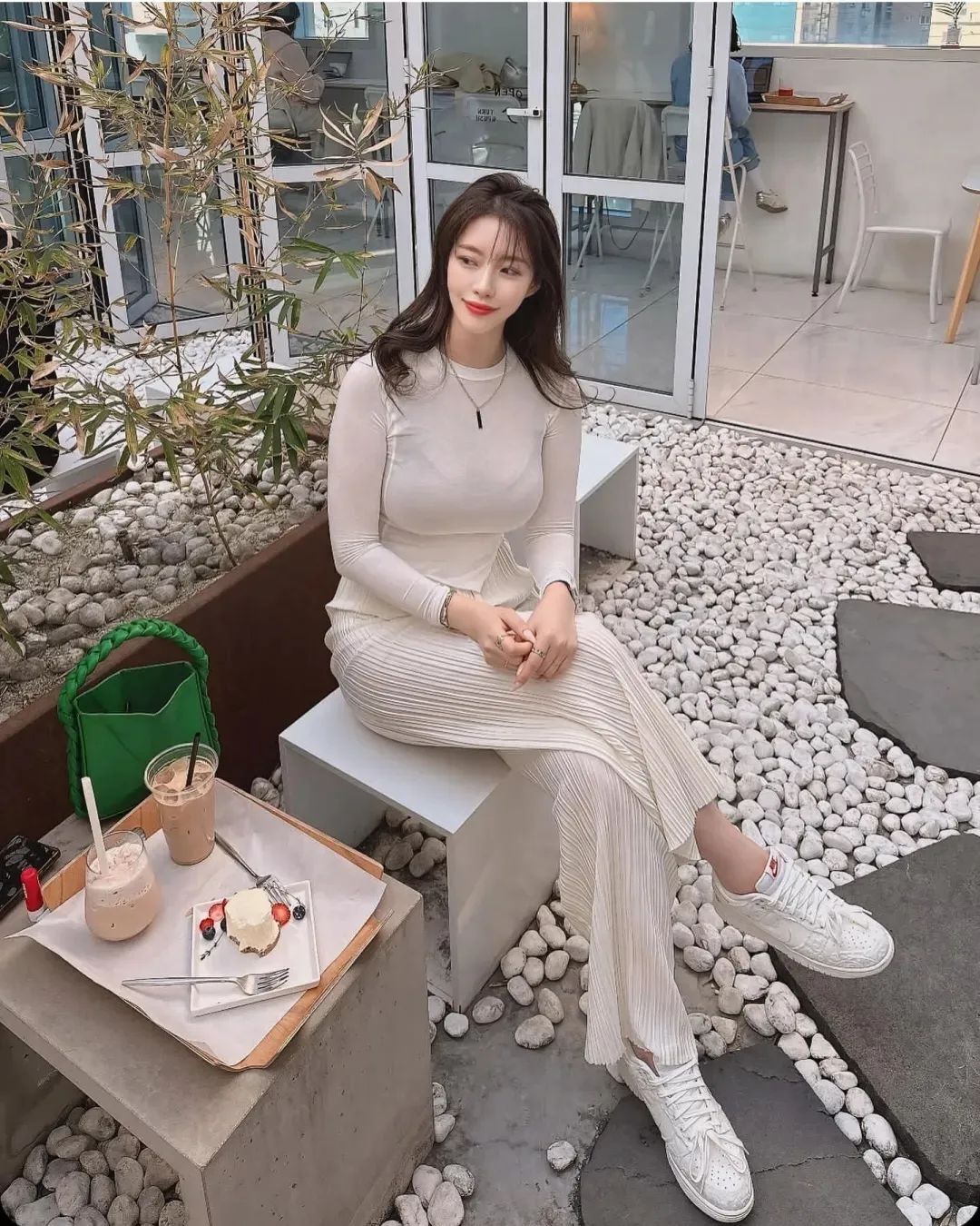 韩国顶级模特！拥有明星般完美容颜的御姐范女神，身材实力杠杠的！