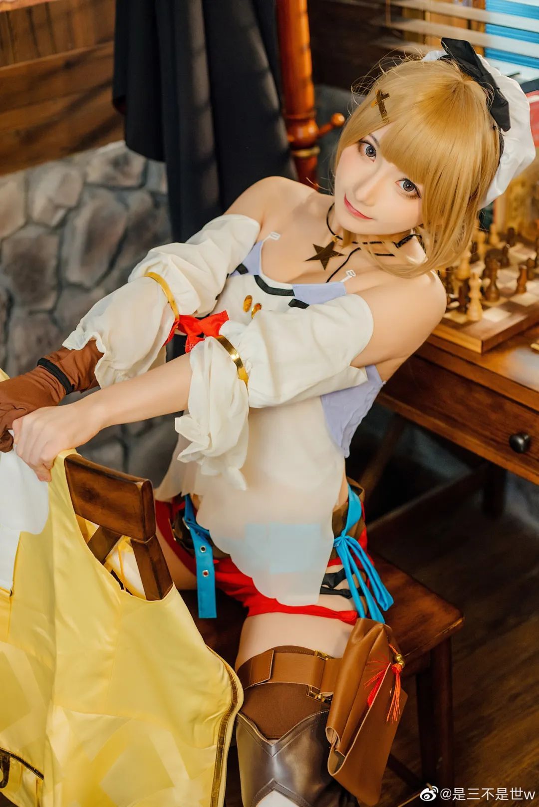cosplay：莱莎的炼金工房  莱莎