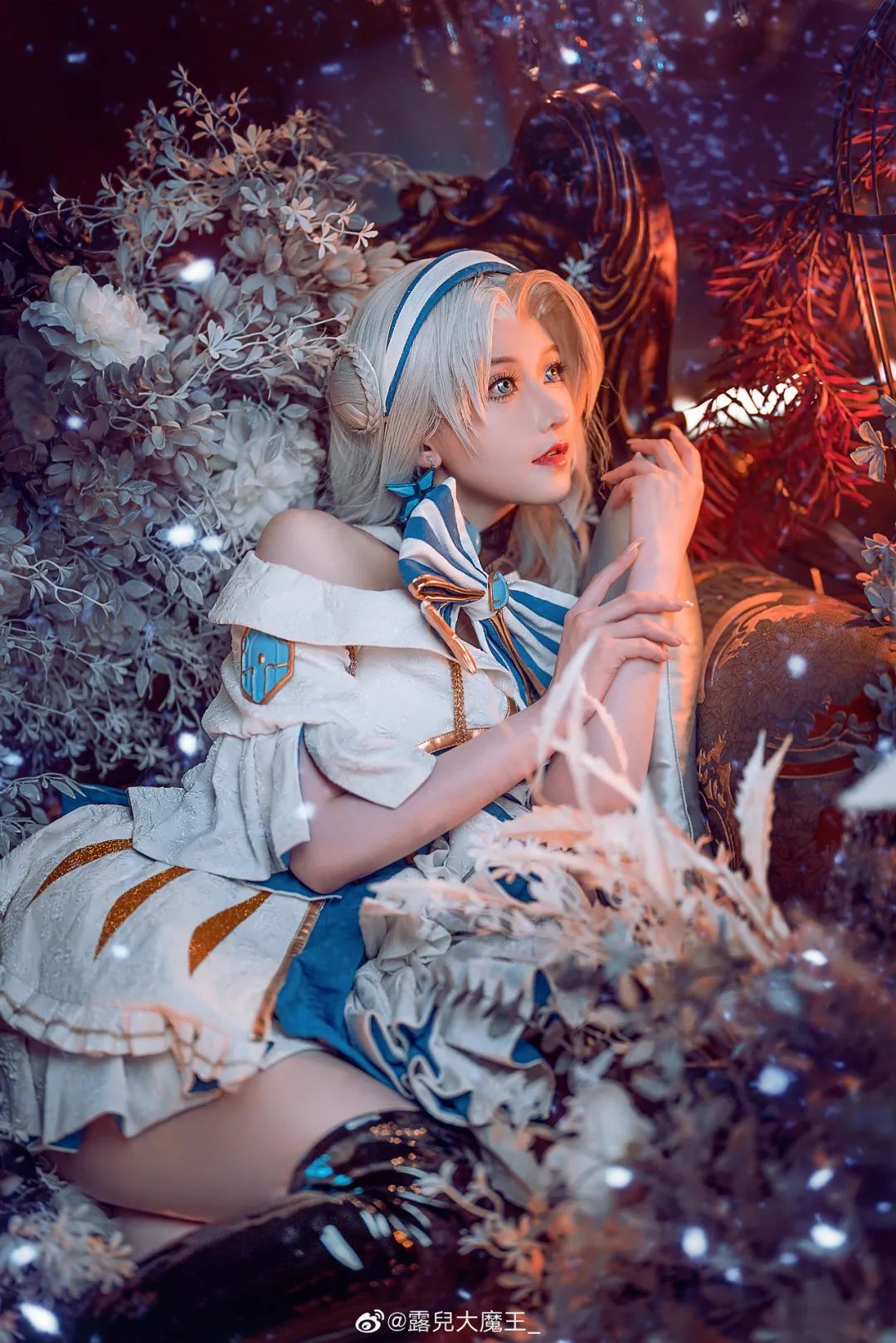 cosplay：高能手办团  海伦