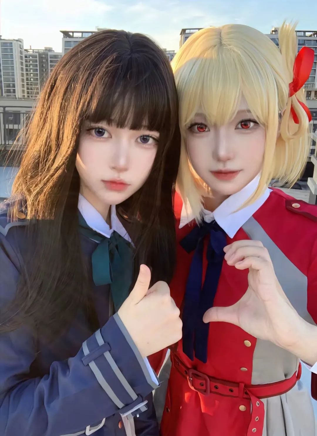 “我觉得你是世界上另一个我，遇见你之后，生命才变得完整”#井之上泷奈#锦木千束#LycorisRecoil#动漫推荐#cos#