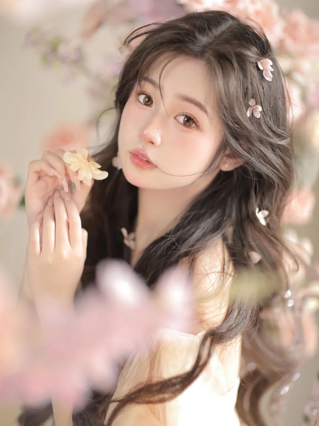 风很温柔，花很浪漫