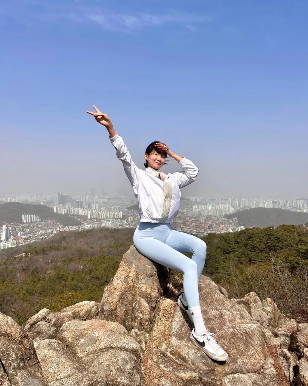 韩国顶级网红！微胖型少妇，真的太润了