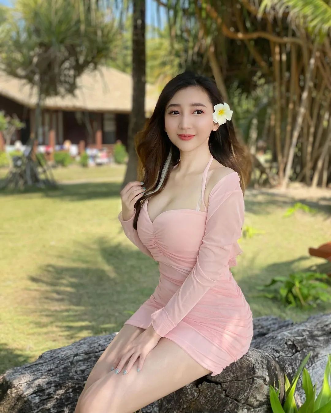 超绝微胖女孩，拥有顶级三围！