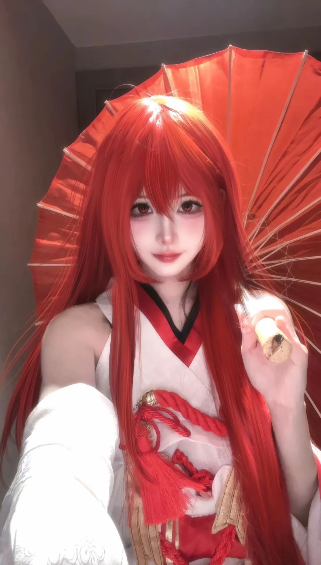 落尽红樱君不见，轻绘梨花泪沾衣#绘梨衣#龙族#cos#绘梨衣cos#甜妹