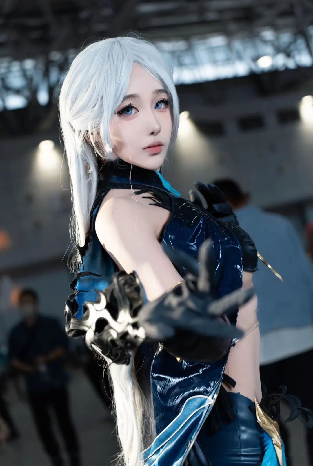 或许前路永夜，即便如此我们也要前进，星光即使微弱也会为我们照亮前途#纪莹莹#cos#御姐#永劫无间