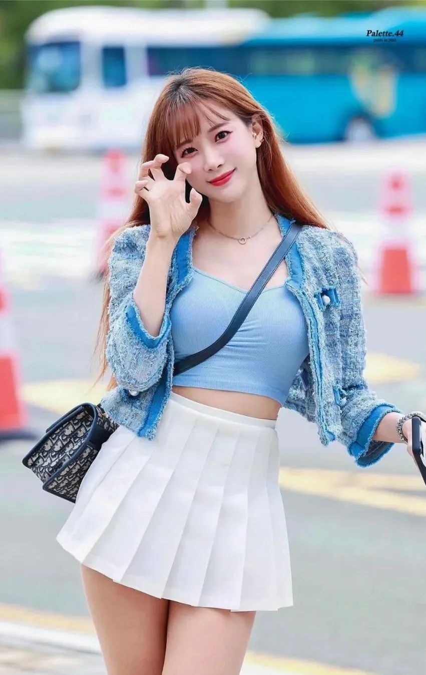 拉拉队员的身材太棒了吧？