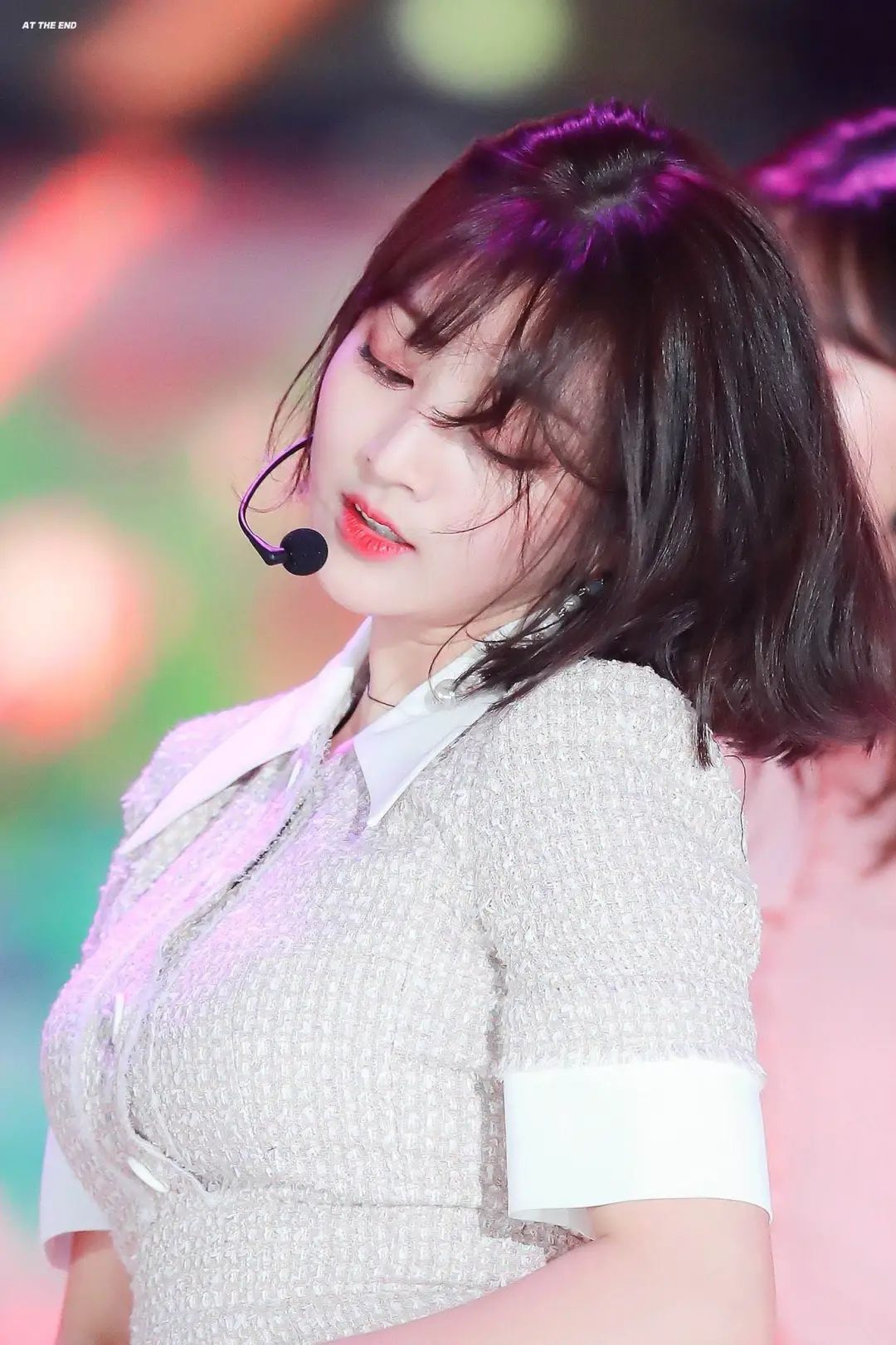 韩国女团长！纯天然完美身材，谁能不迷糊啊？