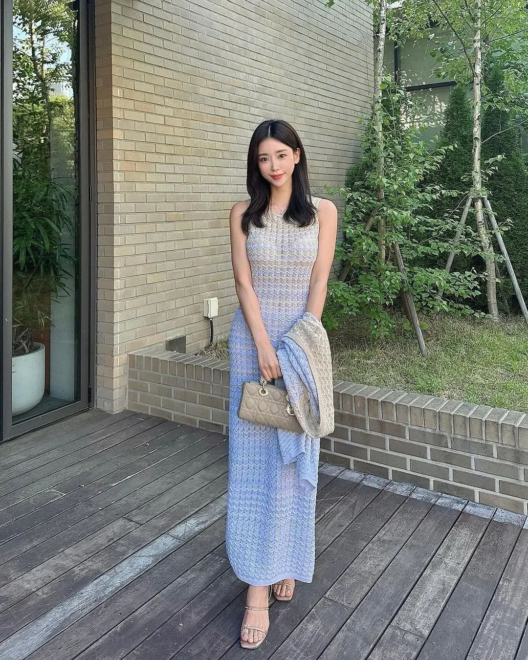 颜值逆天的韩国小妞，好想抱抱她