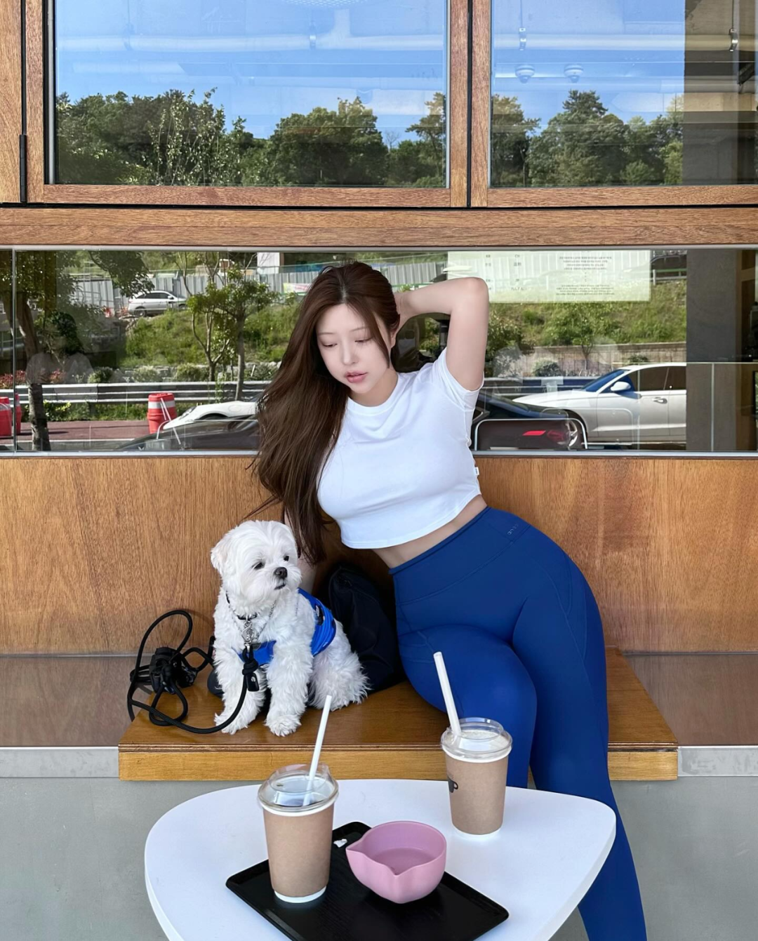 腿长1米8，穿透视装，这身材你顶不住的！