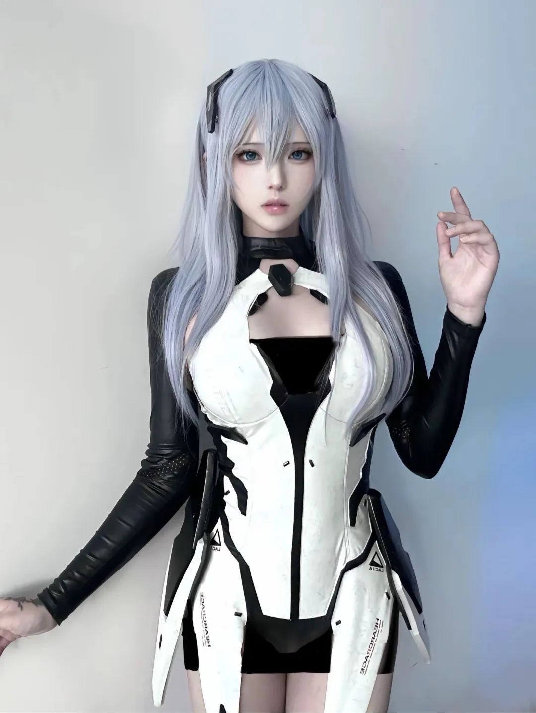 如果我有心脏的话，一定会为你跳动。#cos#蕾西亚#没有心跳的少女##漫展#御姐