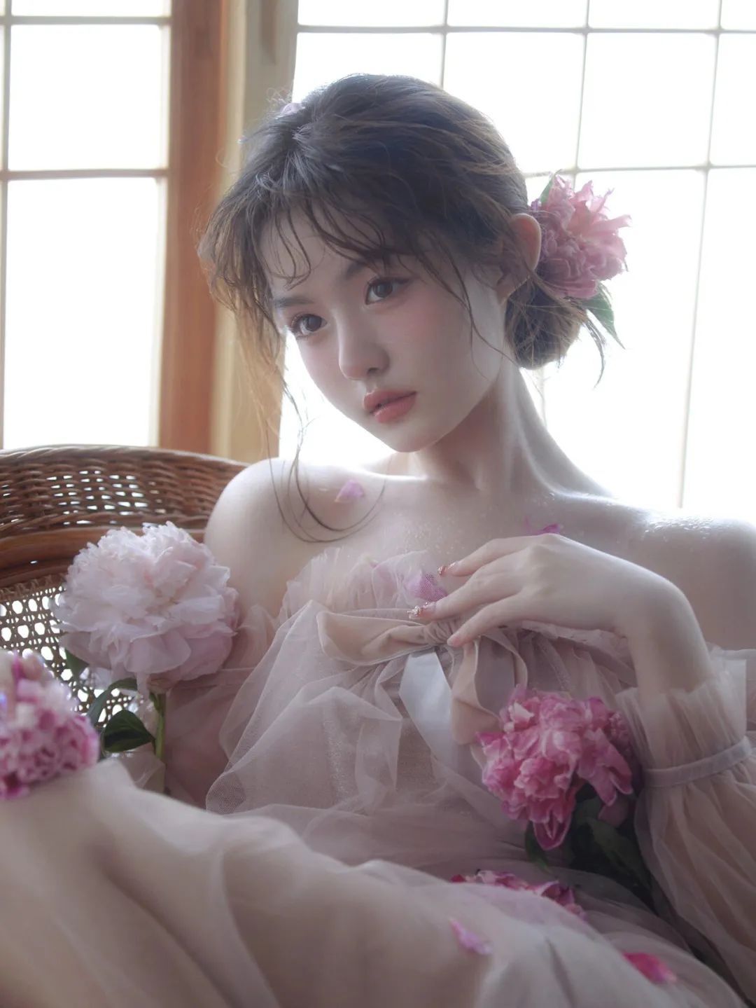 少女与花