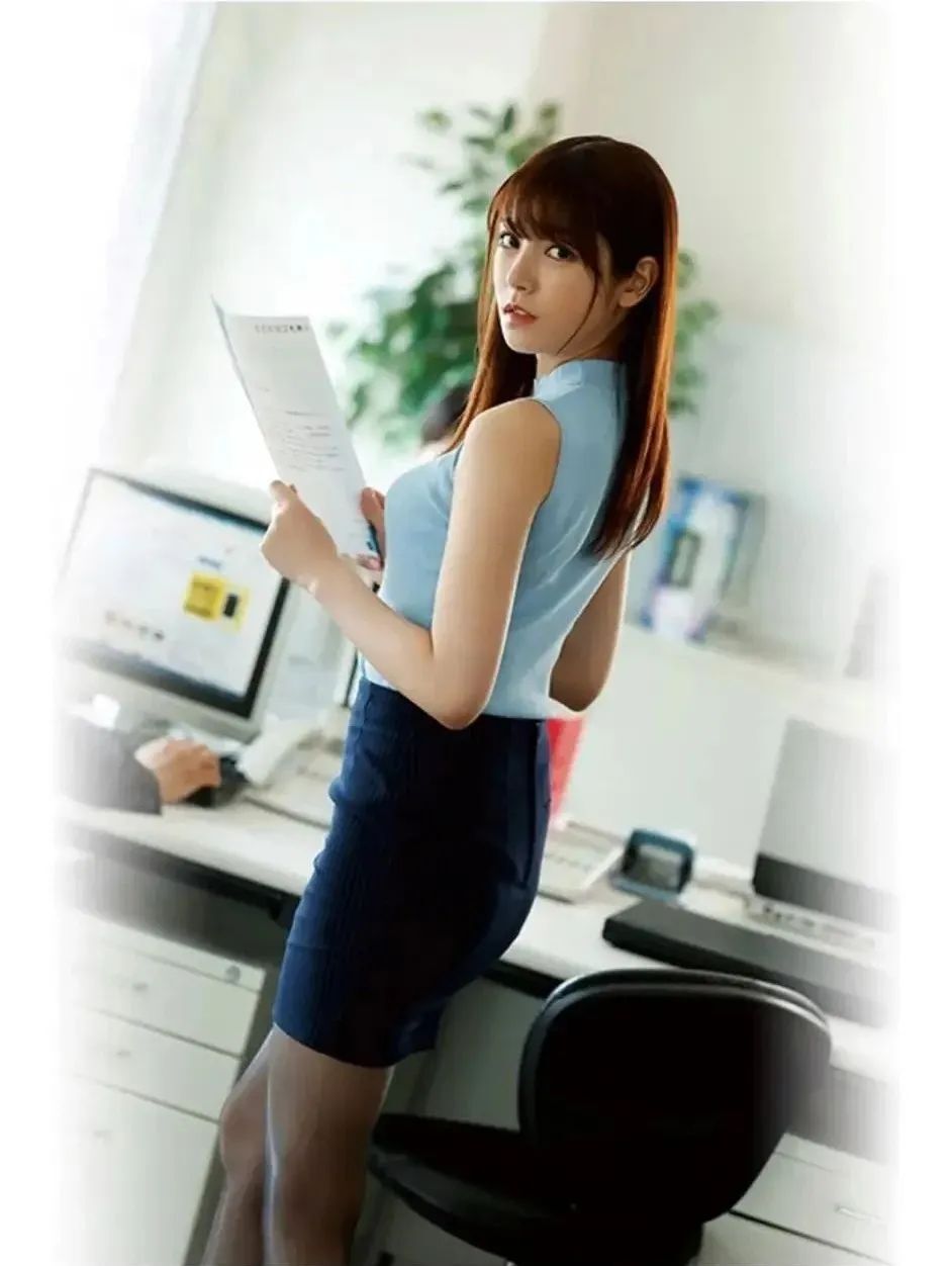 岛国神迹少女！完美身材太顶了
