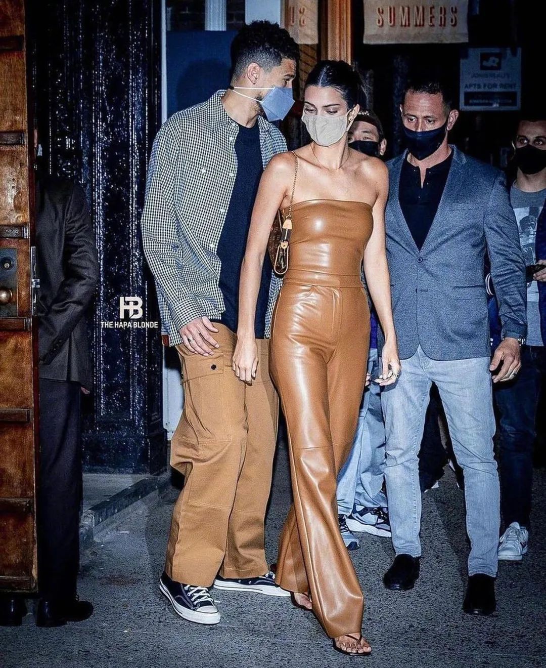 布克和詹娜，这也太诱人了吧！