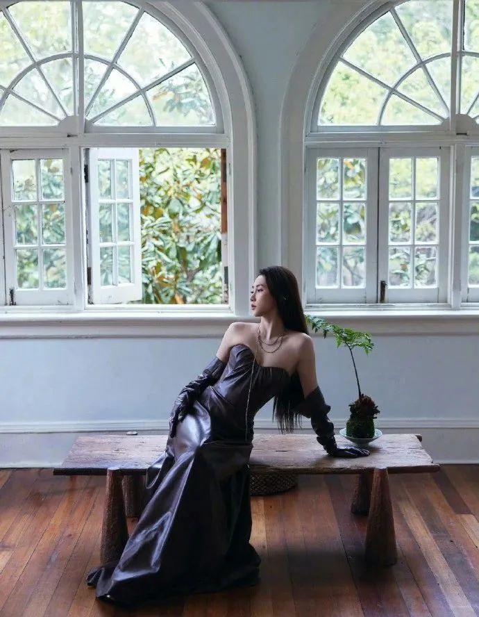 不得不爱的弦子，原来身材那么好