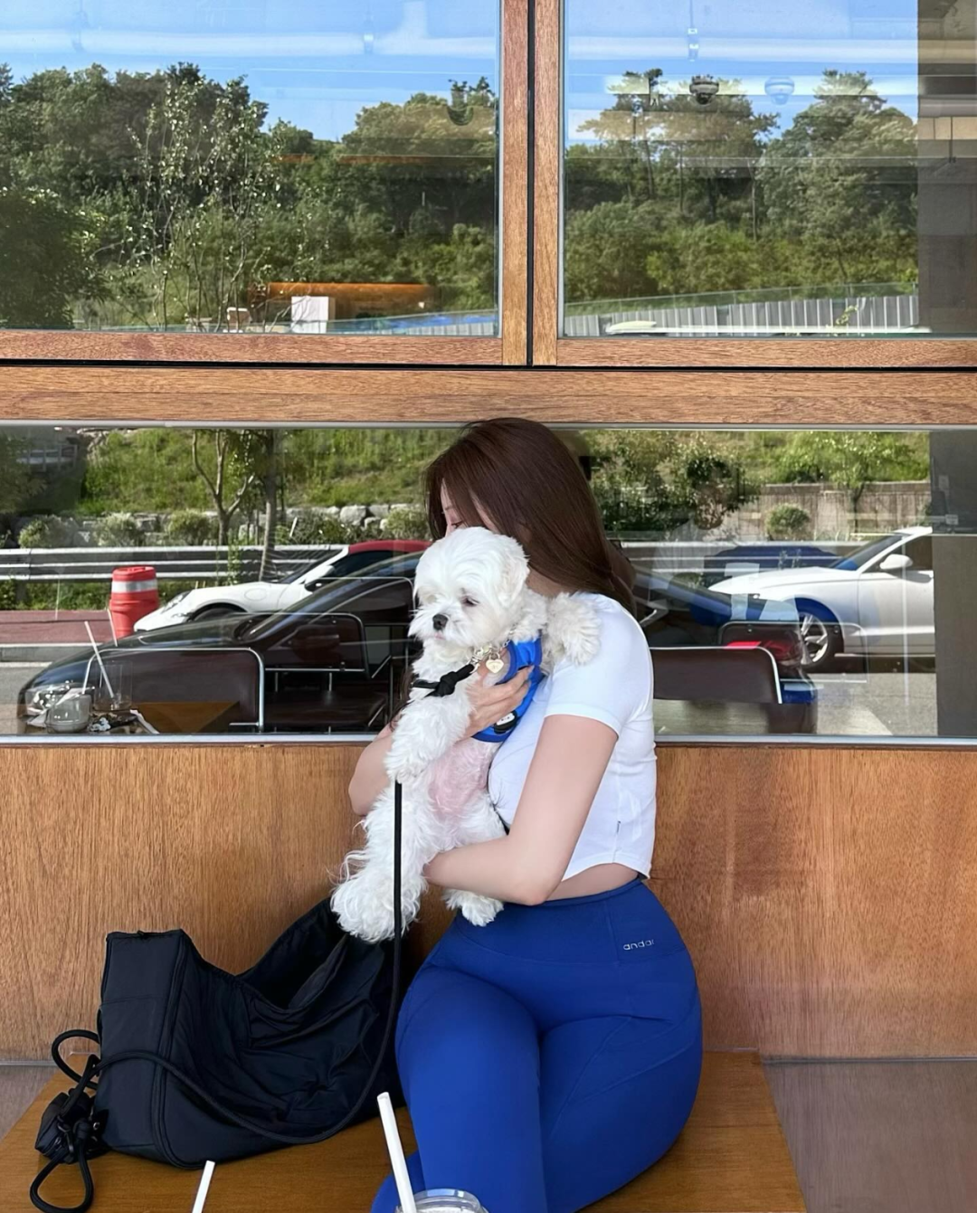 腿长1米8，穿透视装，这身材你顶不住的！