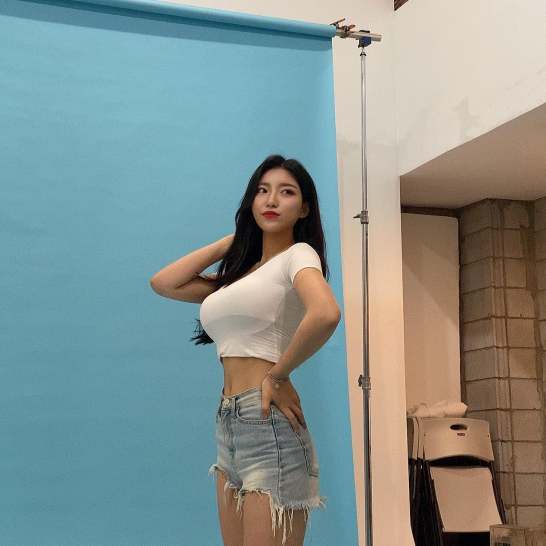 身材也太好了吧！颜值气质拿捏！