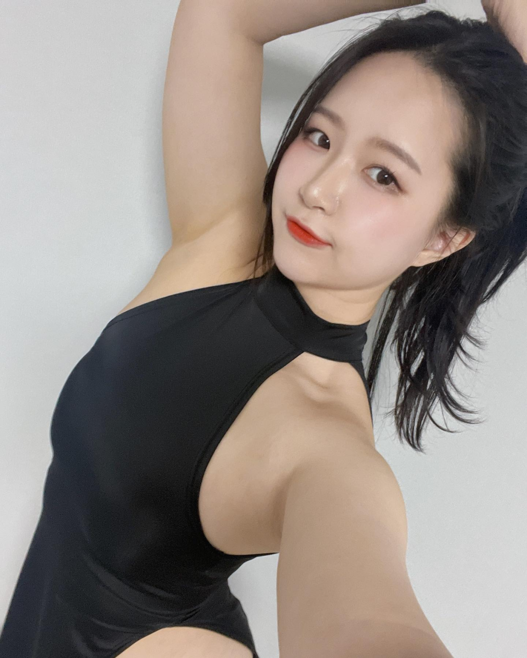 颜值也太高了吧！身材真的顶啊！