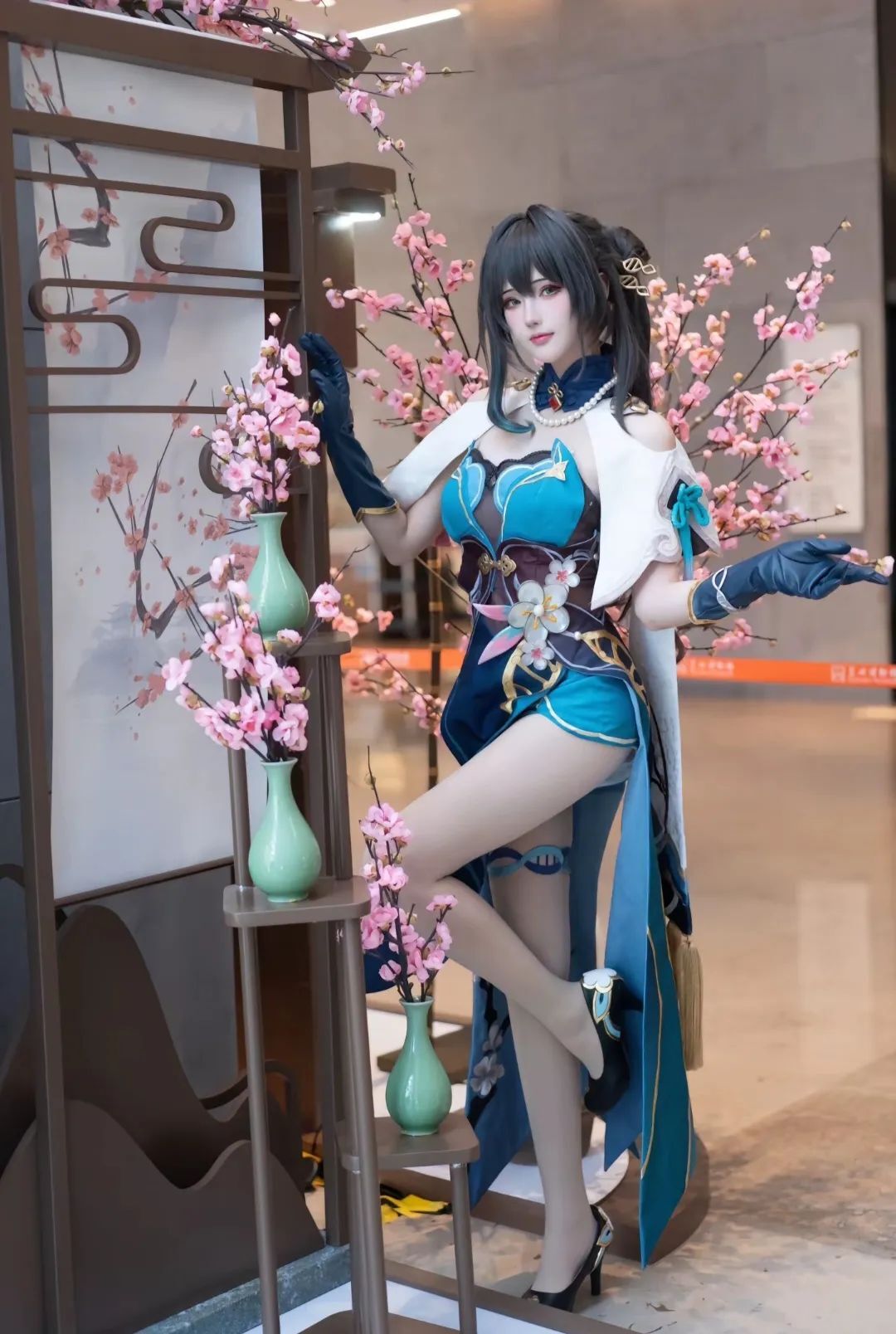 或许你可以叫我阮·梅“生命里绽放的每一片花瓣，无论何时盛放，都会有被风吹落的那一天”#阮梅#COS#崩坏星穹铁道#甜妹#御姐