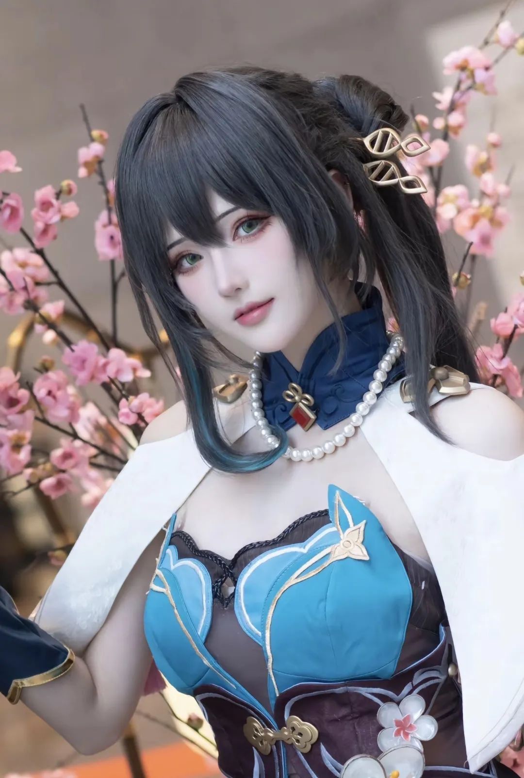 或许你可以叫我阮·梅“生命里绽放的每一片花瓣，无论何时盛放，都会有被风吹落的那一天”#阮梅#COS#崩坏星穹铁道#甜妹#御姐