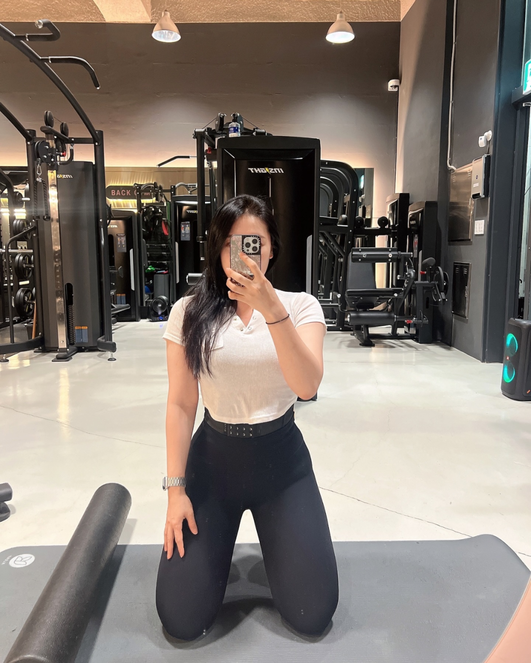 身材也太棒了吧！所以还是的多锻炼啊！