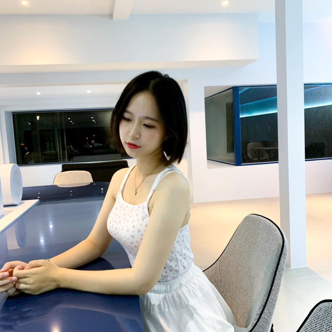 颜值也太高了吧！身材真的顶啊！