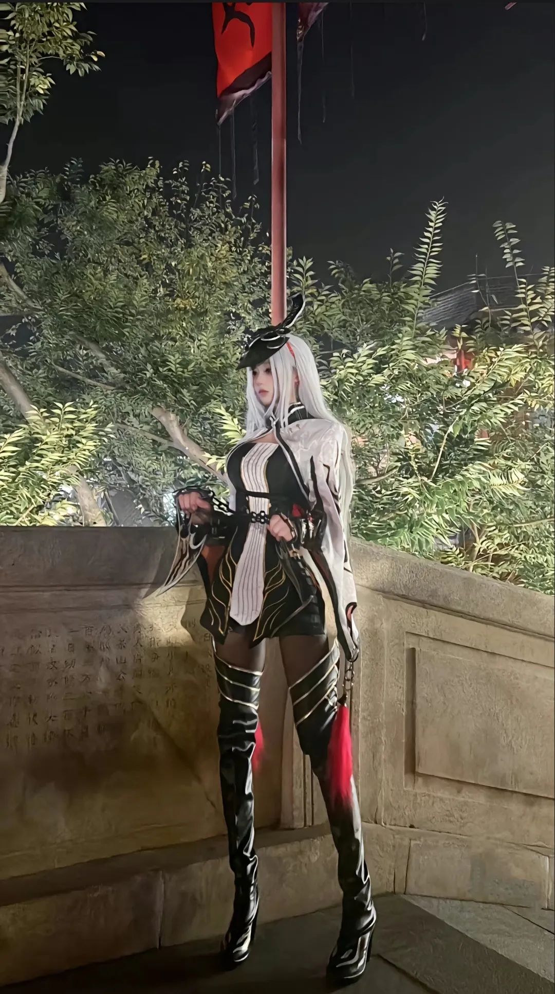 或许前路永夜，即便如此我们也要前进，星光即使微弱也会为我们照亮前途#纪莹莹#cos#御姐#永劫无间