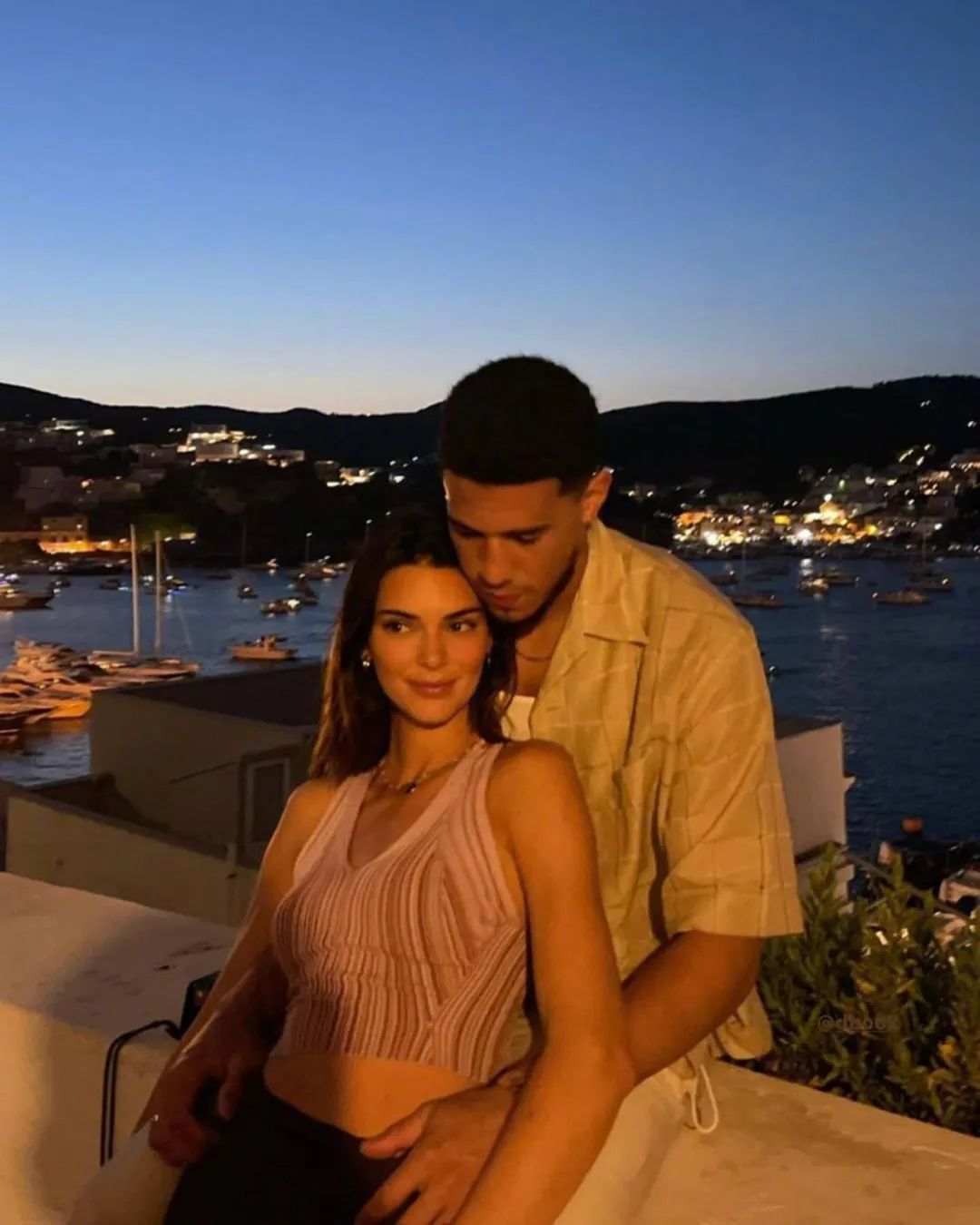 布克和詹娜，这也太诱人了吧！