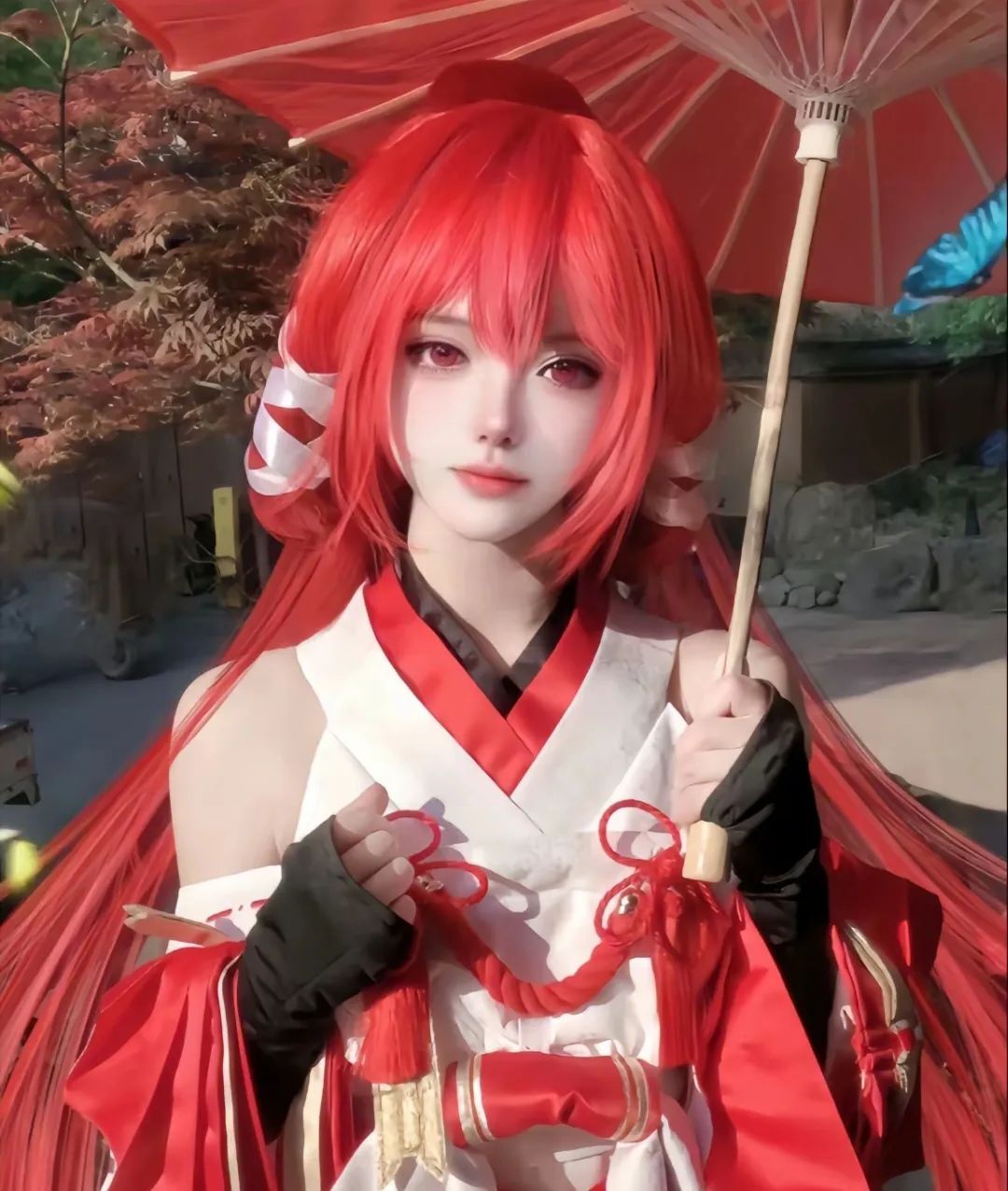 落尽红樱君不见，轻绘梨花泪沾衣#绘梨衣#龙族#cos#绘梨衣cos#甜妹