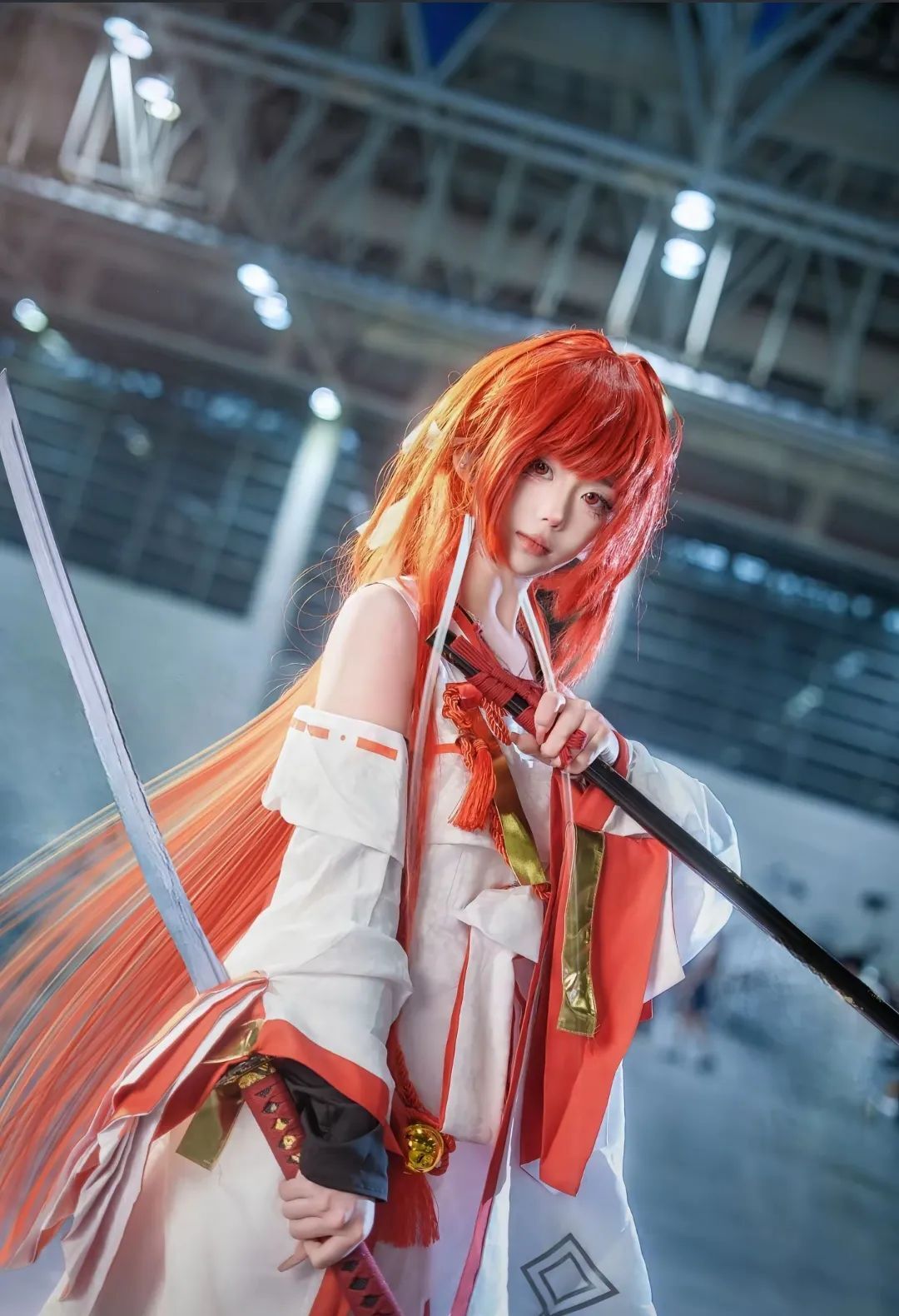 落尽红樱君不见，轻绘梨花泪沾衣#绘梨衣#龙族#cos#绘梨衣cos#甜妹