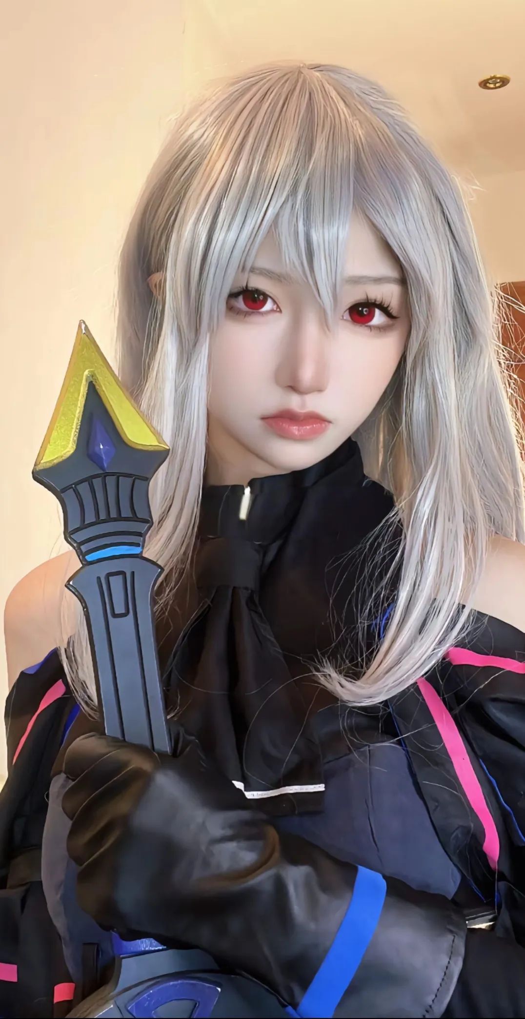 你说会拯救世界，也包括我吗?#斯卡蒂#cos#明日方舟#御姐#浊心斯卡蒂