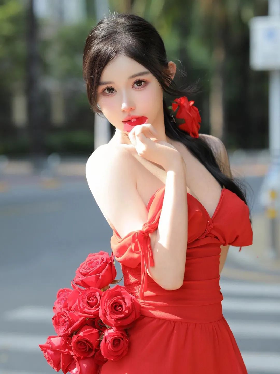 迈入人间四月天