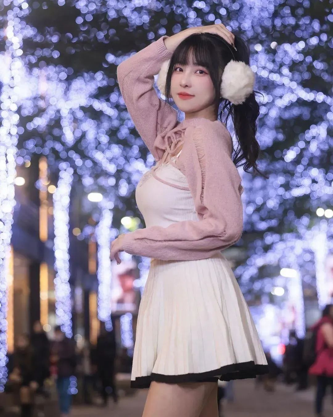 台湾的顶级女神！极品腰臀比，谁能不迷糊？