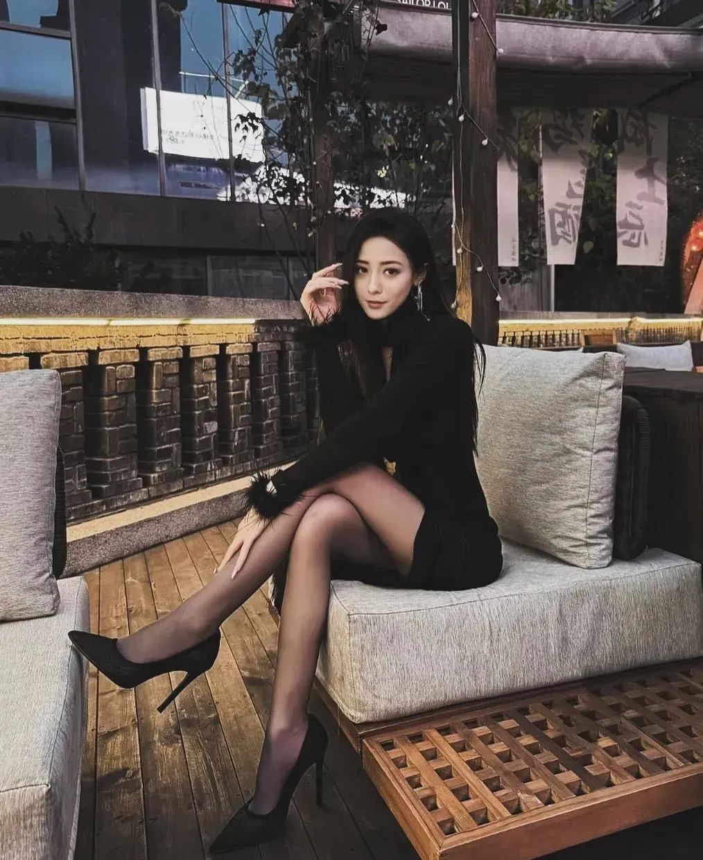 日本第一美腿，满屏都是黑丝啊~