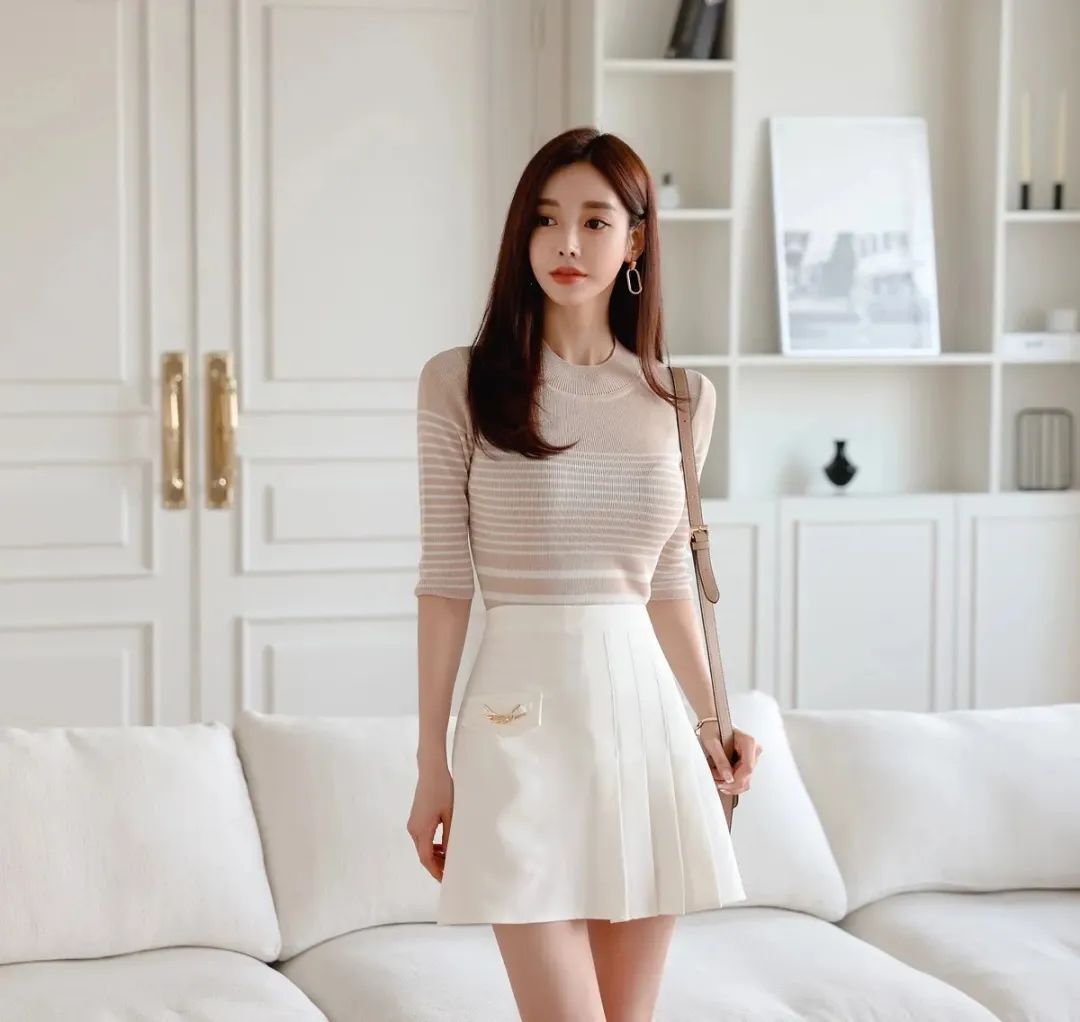 孙允珠图鉴824，条纹淑女小资情调