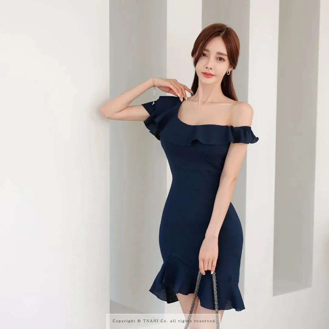 孙允珠图鉴859，大秀香肩
