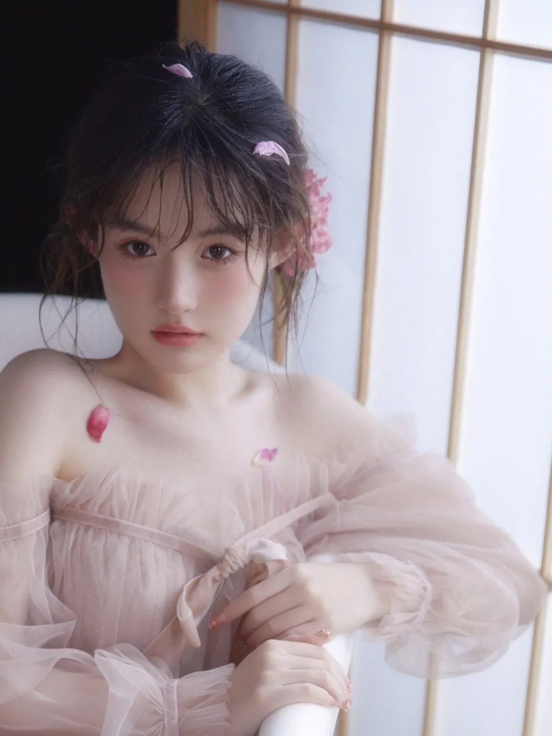 少女与花