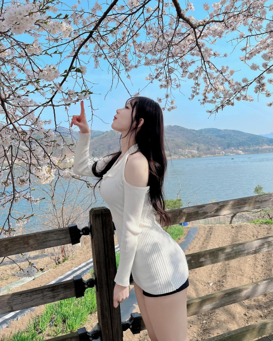 可可爱爱！漂漂亮亮！身材棒棒！