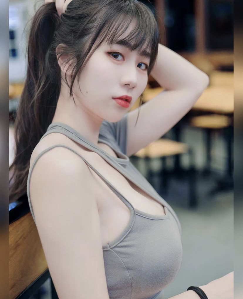 台妹来了，身材和脸蛋不符啊